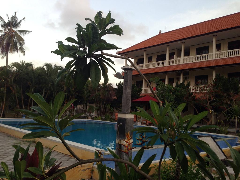Mekar Jaya Bungalows กูตา ภายนอก รูปภาพ