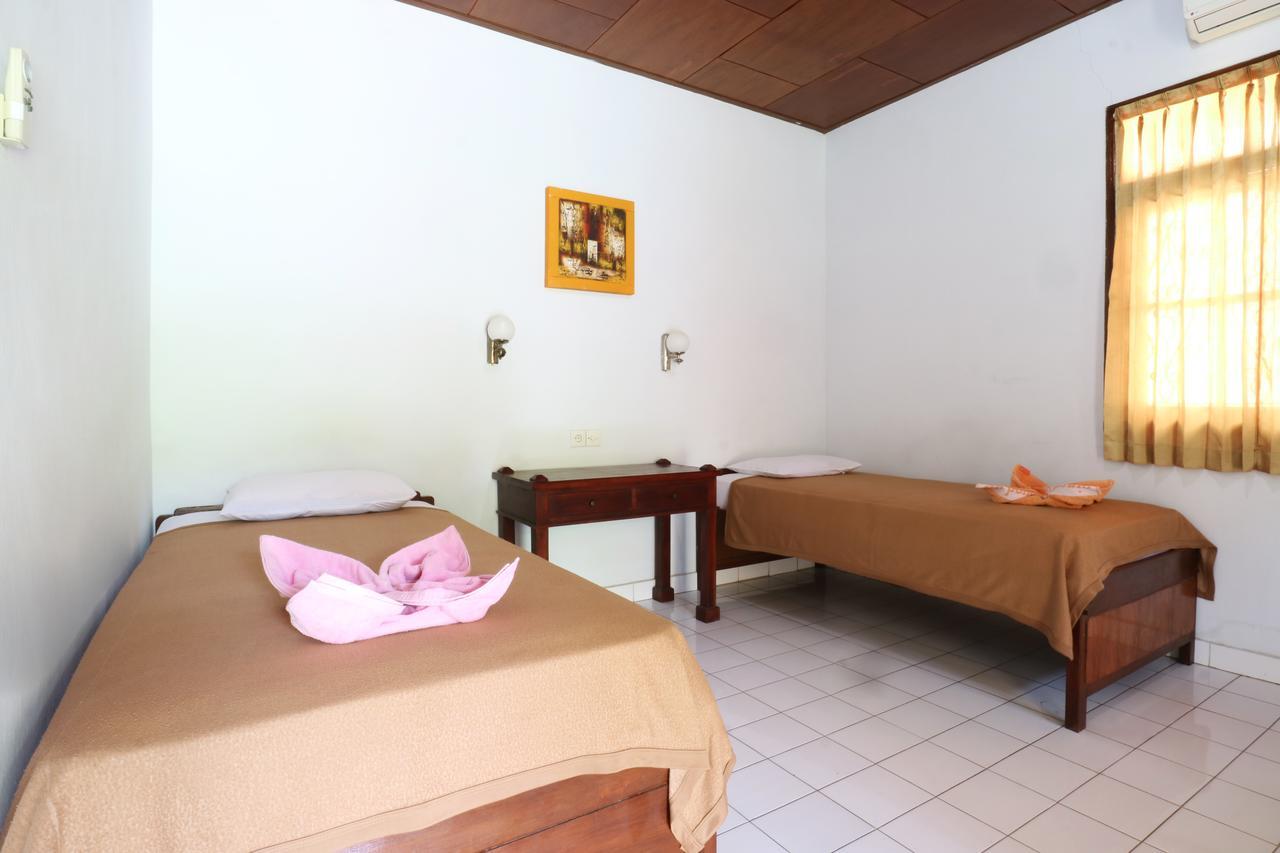 Mekar Jaya Bungalows กูตา ภายนอก รูปภาพ