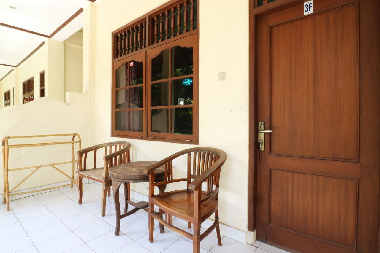 Mekar Jaya Bungalows กูตา ภายนอก รูปภาพ