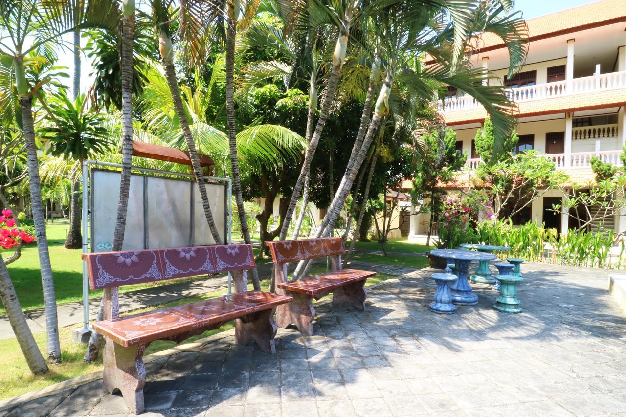 Mekar Jaya Bungalows กูตา ภายนอก รูปภาพ