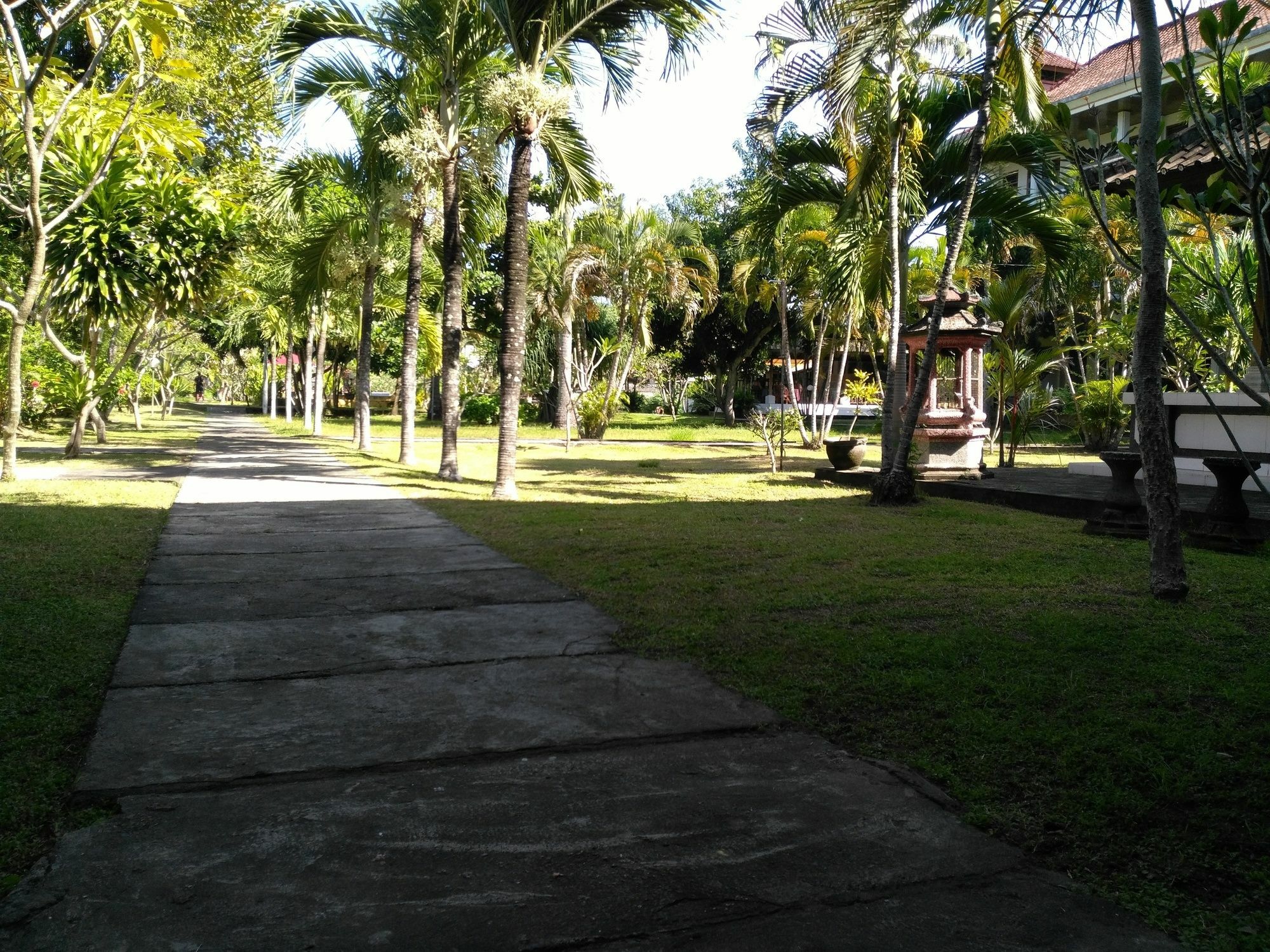 Mekar Jaya Bungalows กูตา ภายนอก รูปภาพ